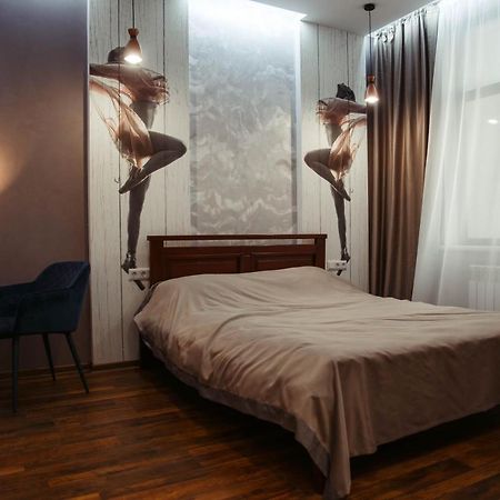 Апартаменты Центр Uman Square Apartment מראה חיצוני תמונה